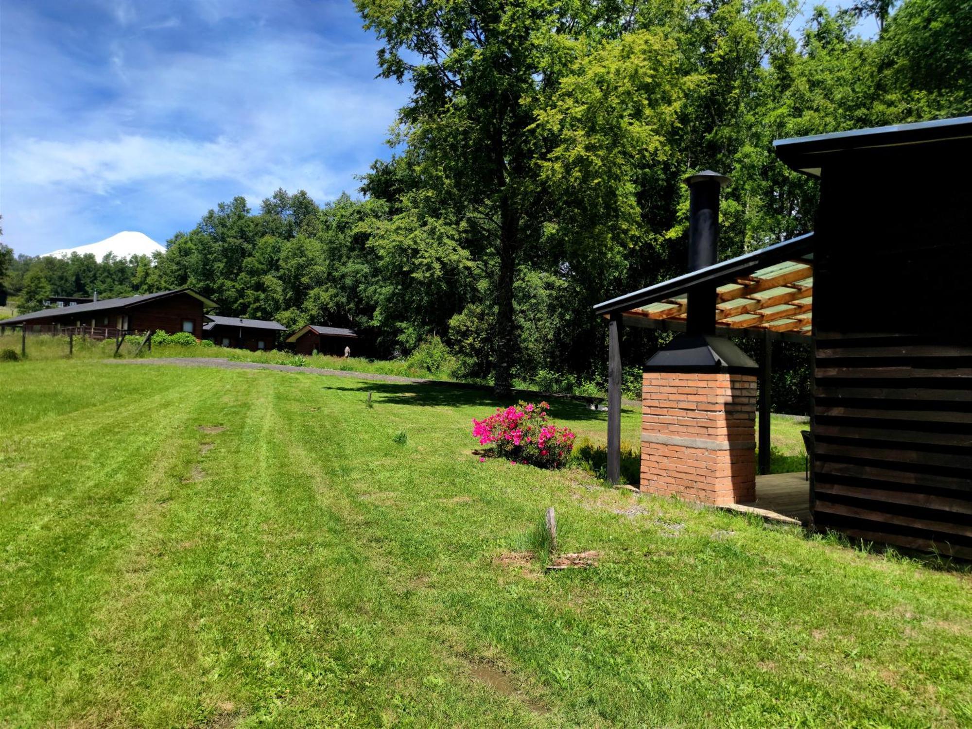 Cabanas Am Berg Pucon Exterior photo